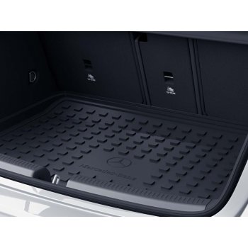 Mercedes-Benz CLA Shooting Brake & coup bagagerumsbakke 