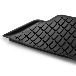 Mercedes-Benz CLA coup&eacute; og Shooting Brake, gummimttest