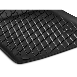 Mercedes-Benz A-klasse Sedan gummimttest