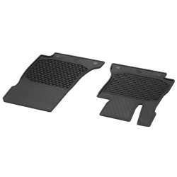 Mercedes-Benz E-klasse Stationcar og Sedan, gummimttest