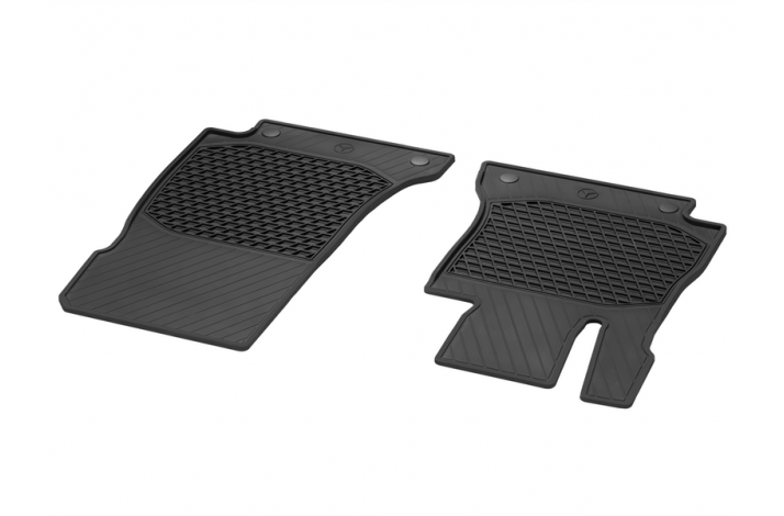 Mercedes-Benz E-klasse Stationcar og Sedan, gummimttest