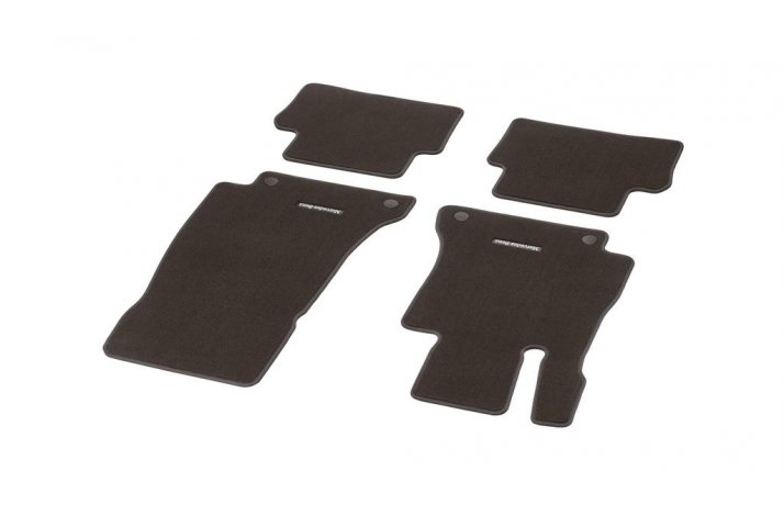 Mercedes-Benz E-klasse Stationcar og Sedan, velourmtteststationcar