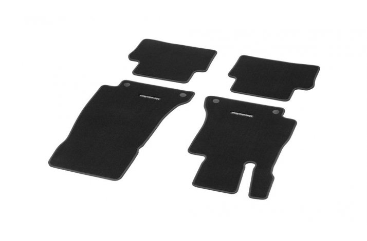 Mercedes-Benz E-klasse Stationcar og Sedan, velourmttest