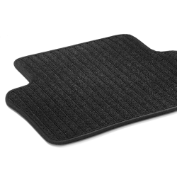 Mercedes-Benz E-klasse Stationcar og Sedan, ripsmttest