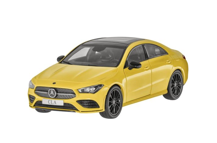 Mercedes-Benz CLA coupé AMG Line (C118), 1:18