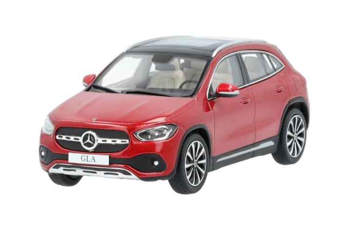 Mercedes-Benz GLA Progressive Line (H247), 1:43