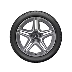 Mercedes-Benz CLA komplette sommerhjul 18"