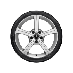 Mercedes-Benz komplette vinterhjul 17&Prime; 