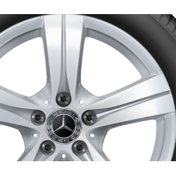 Mercedes-Benz komplette vinterhjul 17&Prime; 