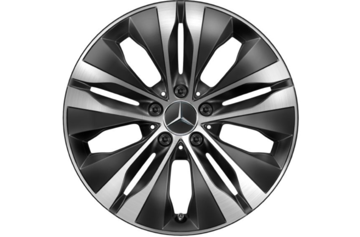 Mercedes-Benz komplette vinterhjul 18" med brede baghjul