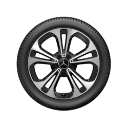Mercedes-Benz komplette vinterhjul 18" med brede baghjul