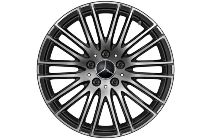 Mercedes-Benz komplette vinterhjul 18" med brede baghjul
