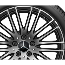 Mercedes-Benz komplette vinterhjul 18" med brede baghjul