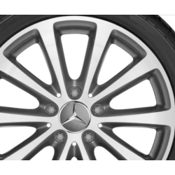 Mercedes-Benz komplette vinterhjul 17" 