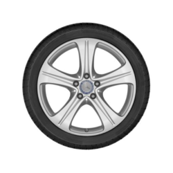 Mercedes-Benz komplette vinterhjul 17" 