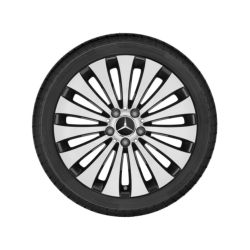Mercedes-Benz komplette vinterhjul 18" med brede baghjul