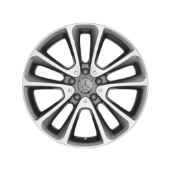 Mercedes-Benz komplette vinterhjul 18" med brede baghjul