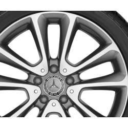 Mercedes-Benz komplette vinterhjul 18" med brede baghjul