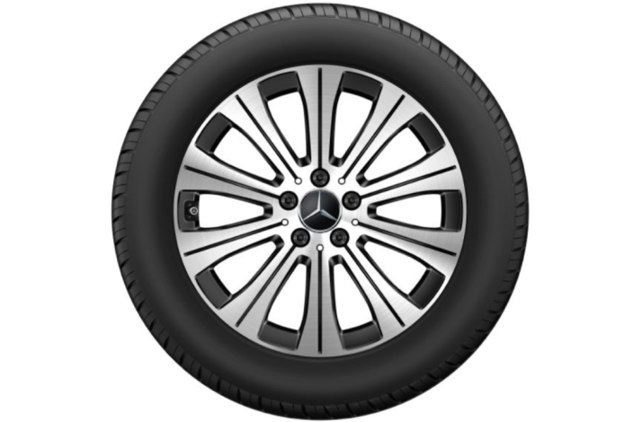 Mercedes-Benz komplette vinterhjul 18" 